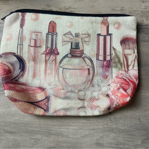 7 x 8” Charming Cloth Cosmetic Pouch - Picture 1 of 5
